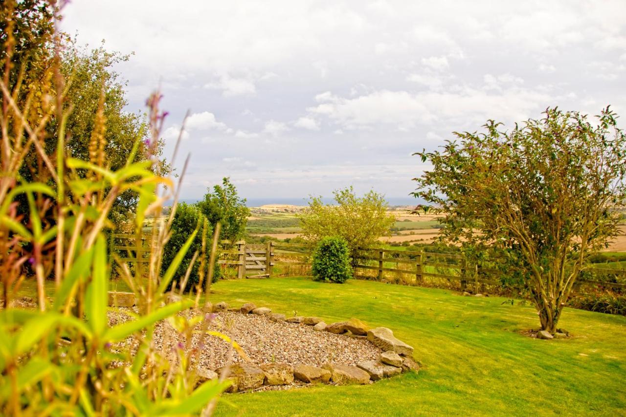 Rosecombe, Borrowby Farm Cottages Стейтес Экстерьер фото