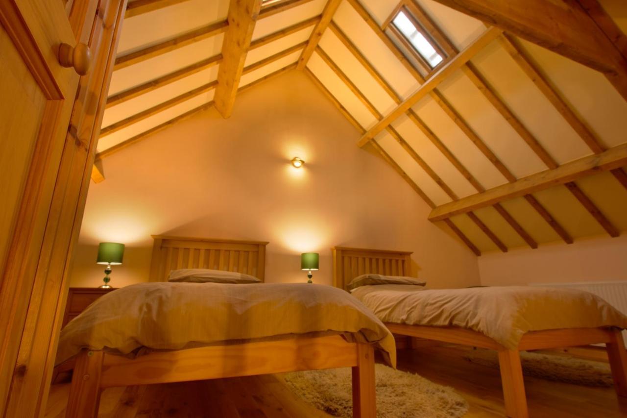 Rosecombe, Borrowby Farm Cottages Стейтес Экстерьер фото