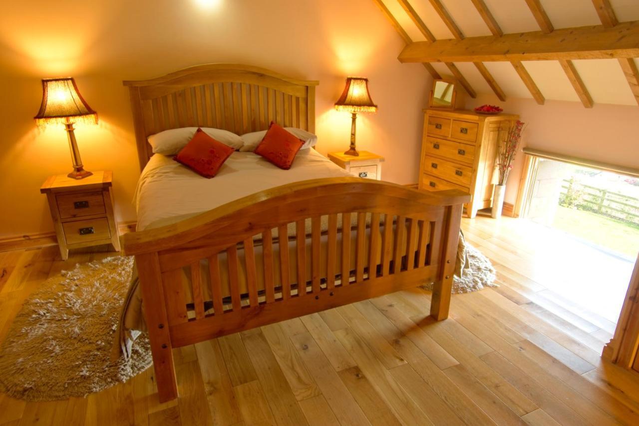 Rosecombe, Borrowby Farm Cottages Стейтес Экстерьер фото